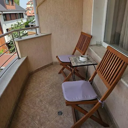 Bright And Spacious With Panoramic Views * 소피아